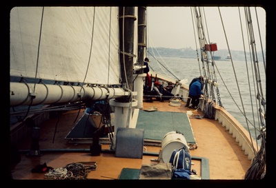 NY Schooner Pioneer deck